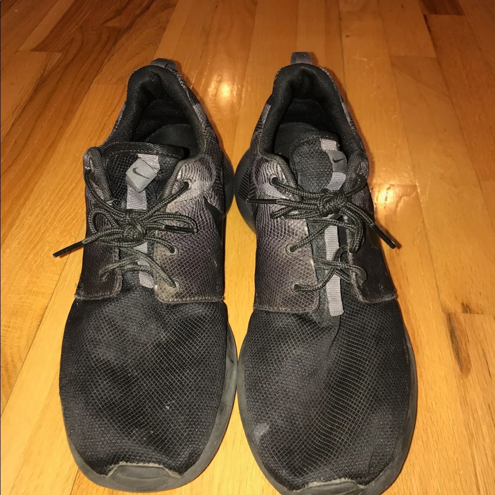 Nike Roshe size: 11